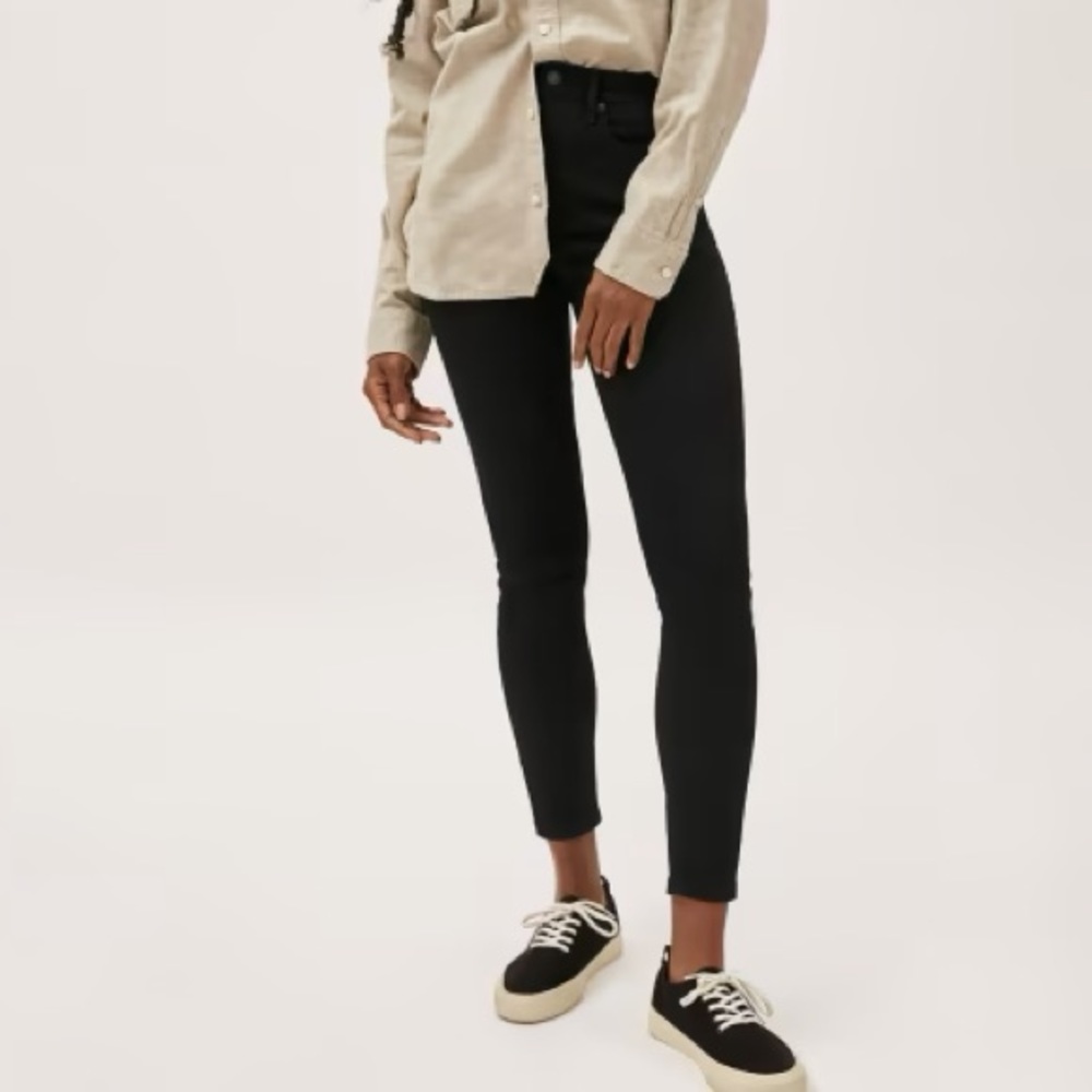 Everlane High-Rise Black Skinny Jean